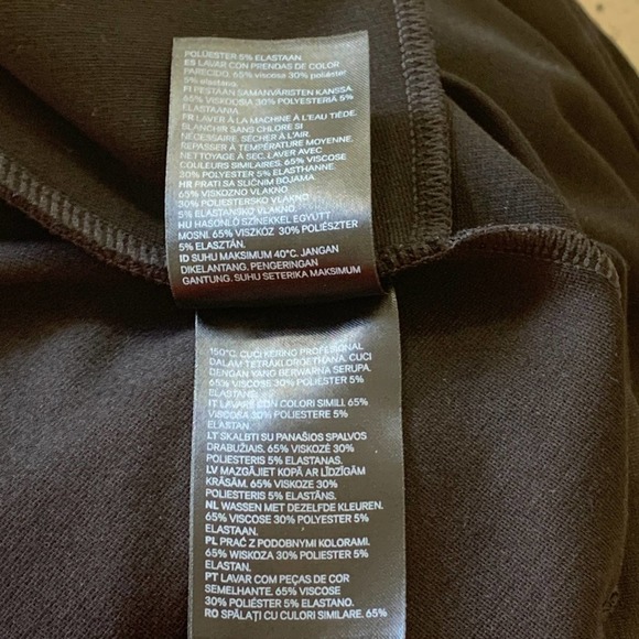 H & M Basic Long Sleeve Dress with Low Pockets Size XS, Black - Picture 6 of 8